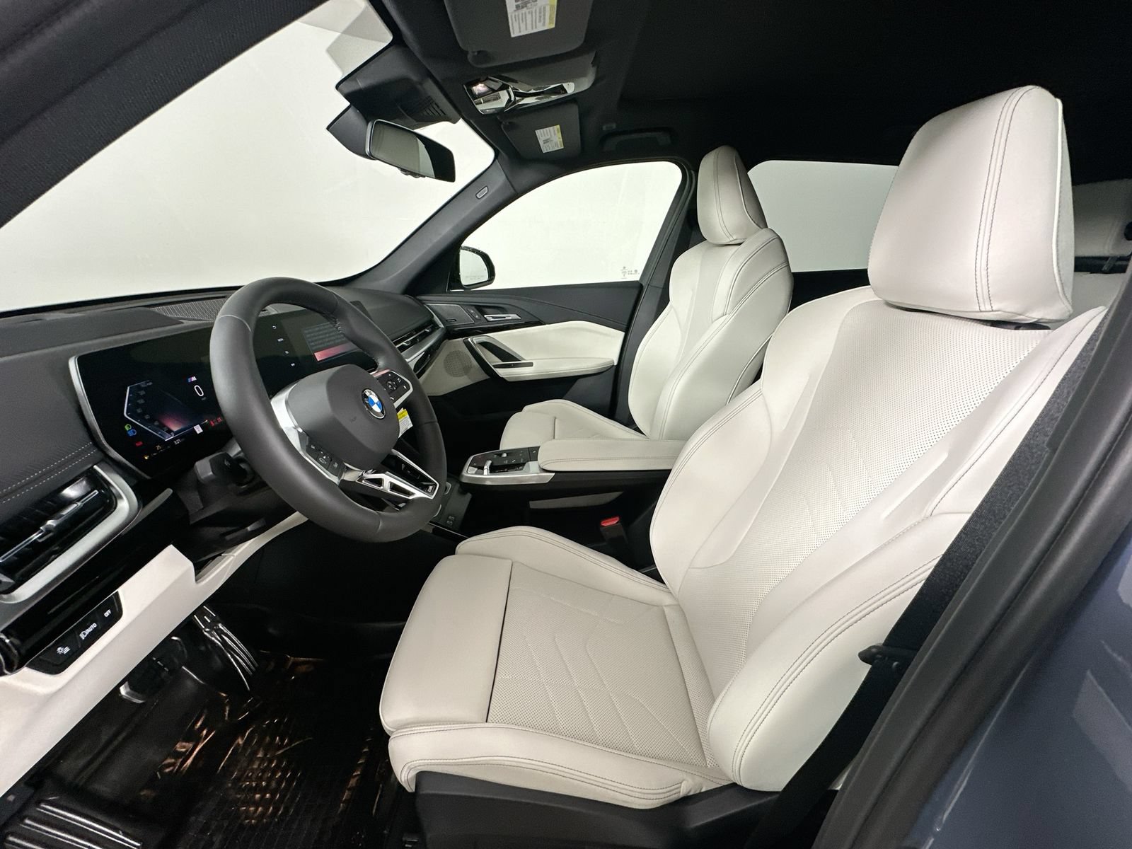 New 2027 BMW X1 xDrive28i AWD/4WD image 32