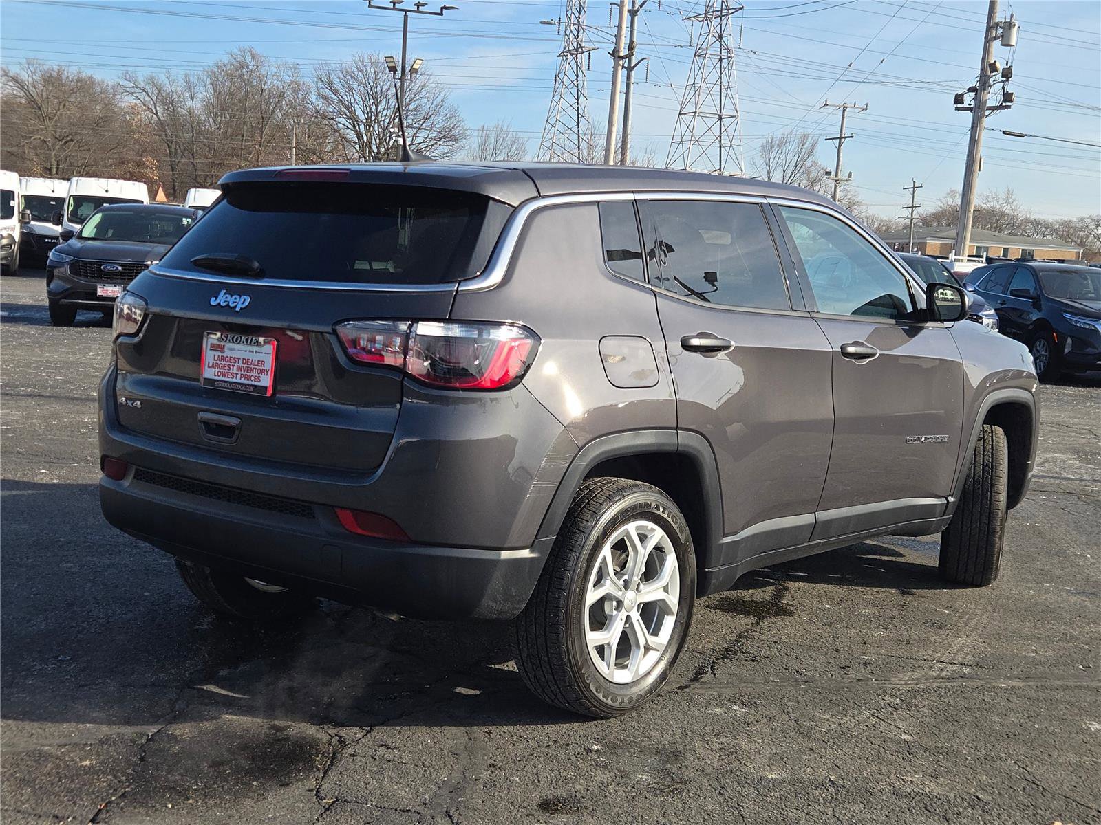 Used 2024 Jeep Compass Sport image 13