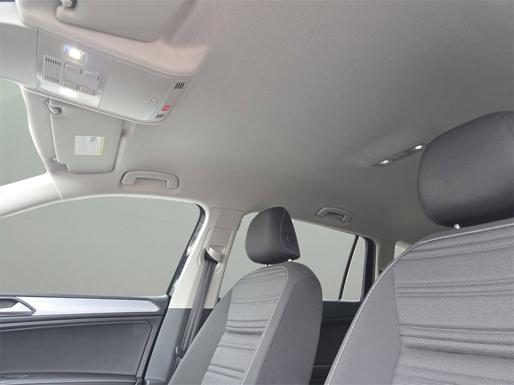 Used 2024 Volkswagen Tiguan S image 19
