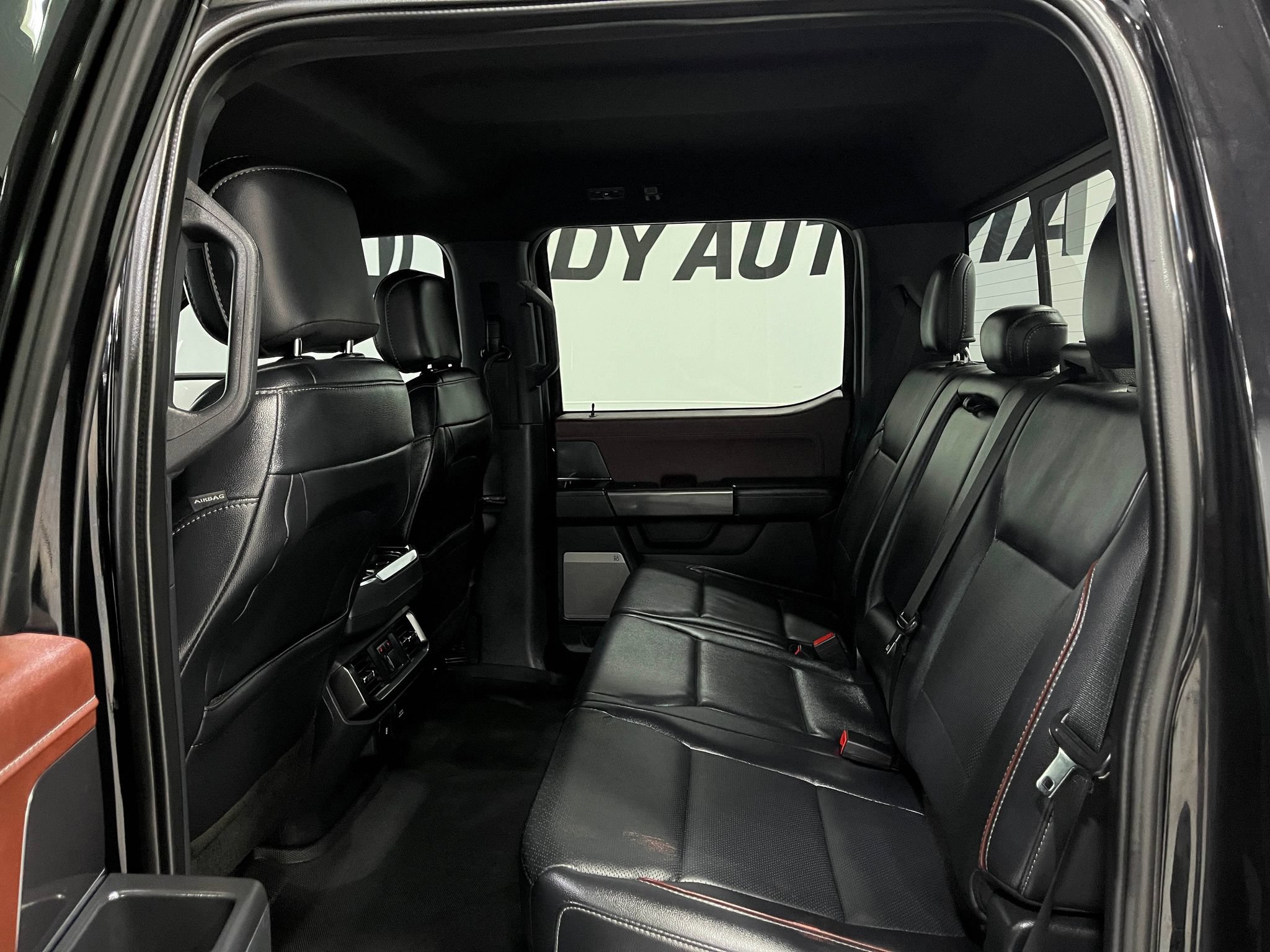 Used 2021 Ford F150 Lariat w/ Equipment Group 502A High AWD/4WD image 29