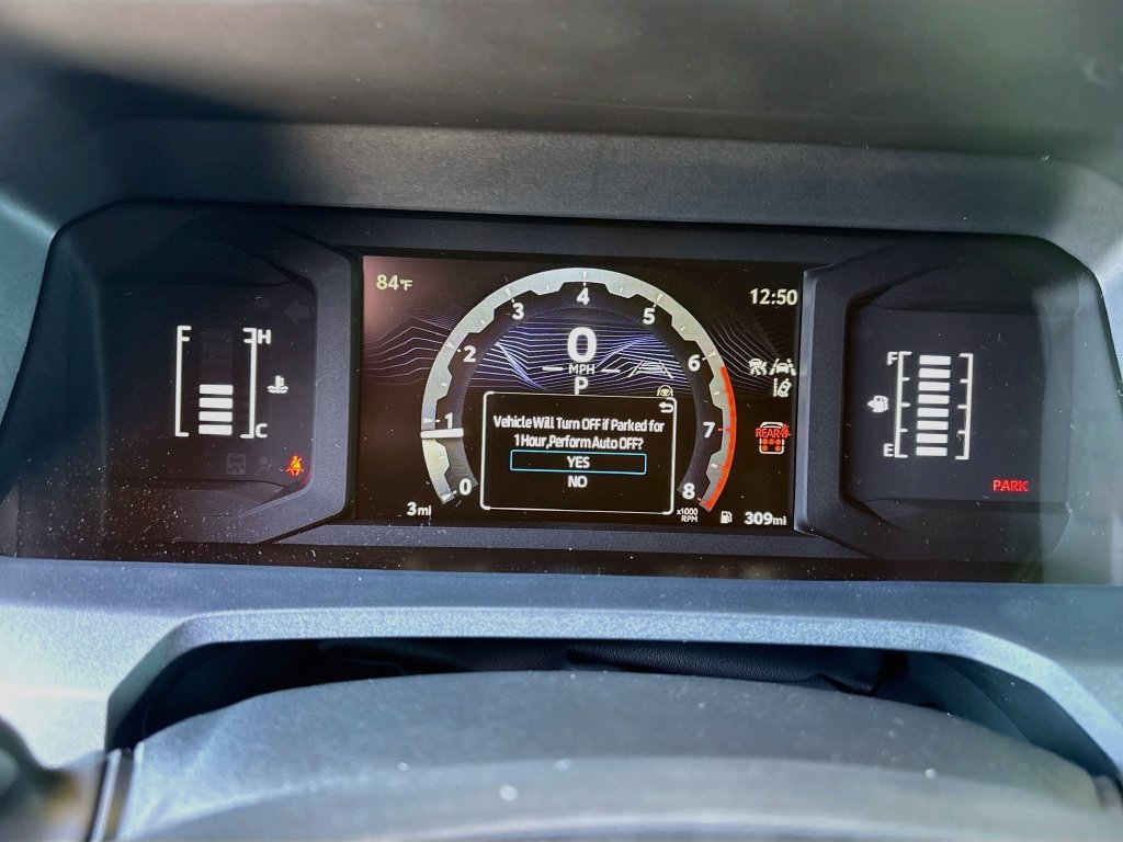 New 2026 Toyota 4Runner SR5 AWD/4WD image 30