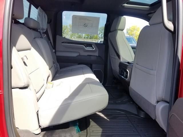 New 2026 GMC Sierra 1500 SLT w/ SLT Premium Plus Package image 11