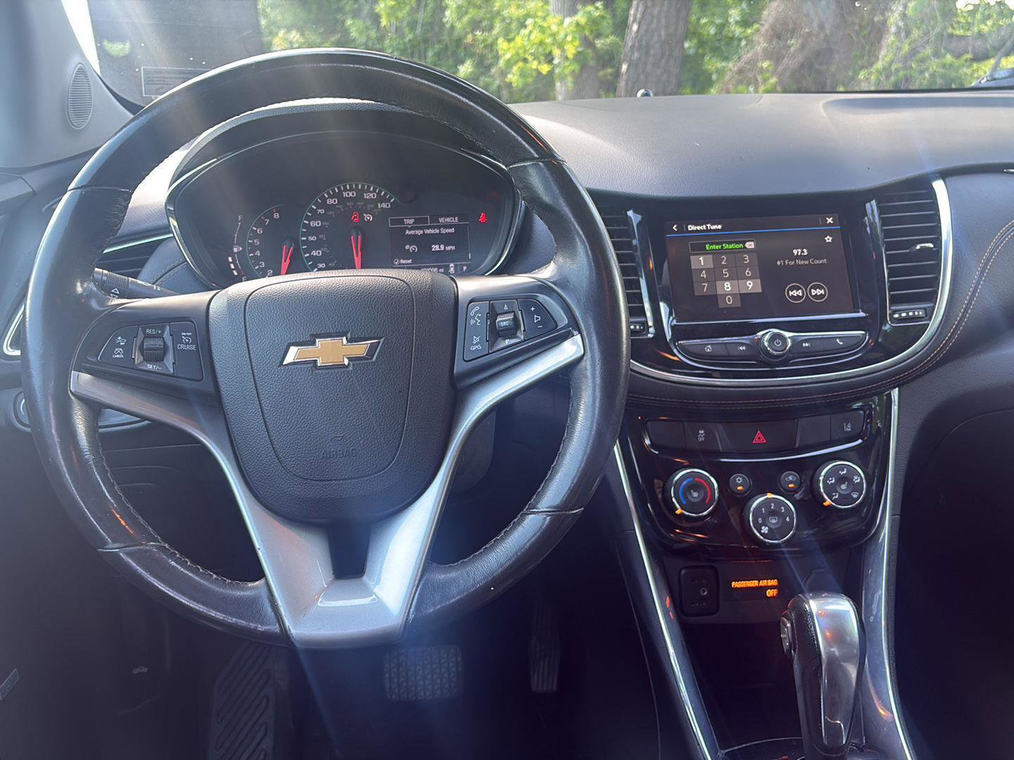 Used 2018 Chevrolet Trax Premier w/ Midnight Edition FWD image 20
