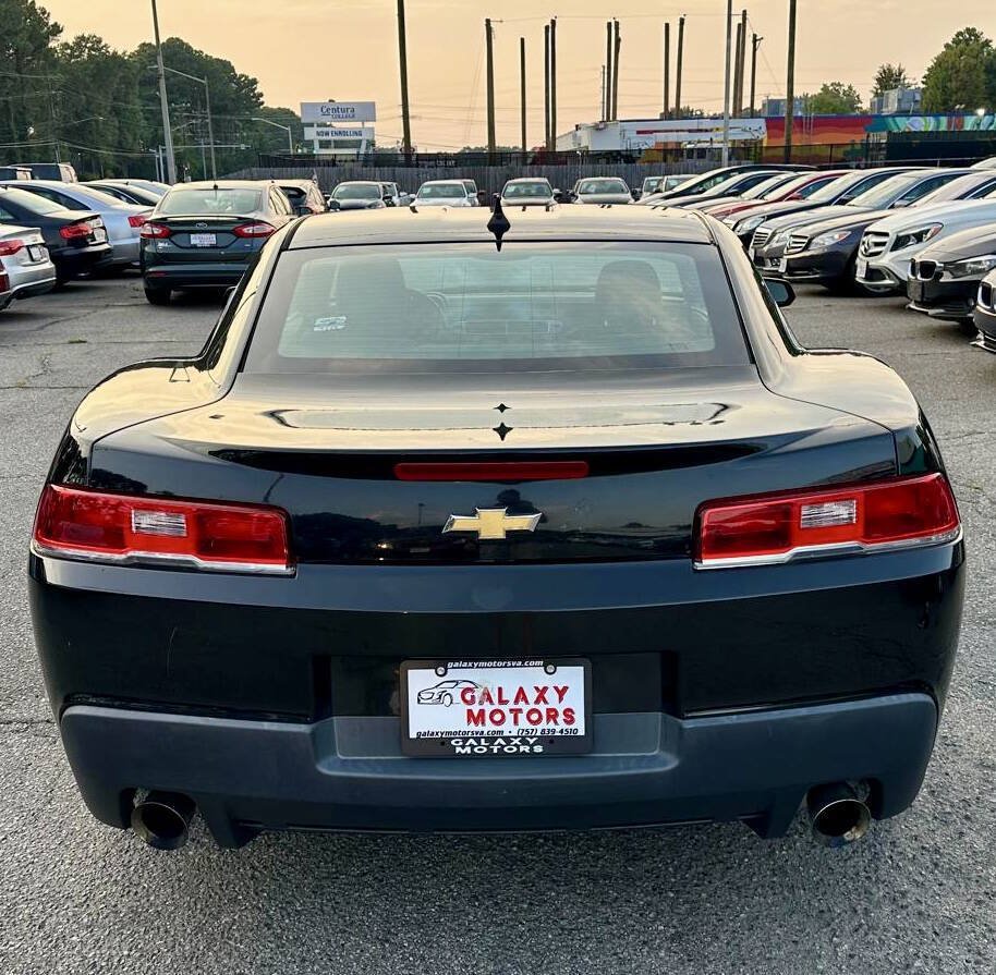 Used 2014 Chevrolet Camaro LS RWD image 5
