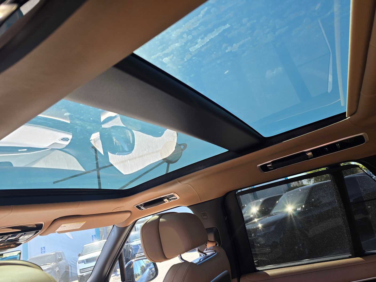 New 2025 Land Rover Range Rover Autobiography image 21