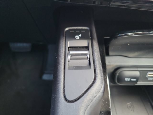 Used 2025 Kia Telluride S FWD image 34