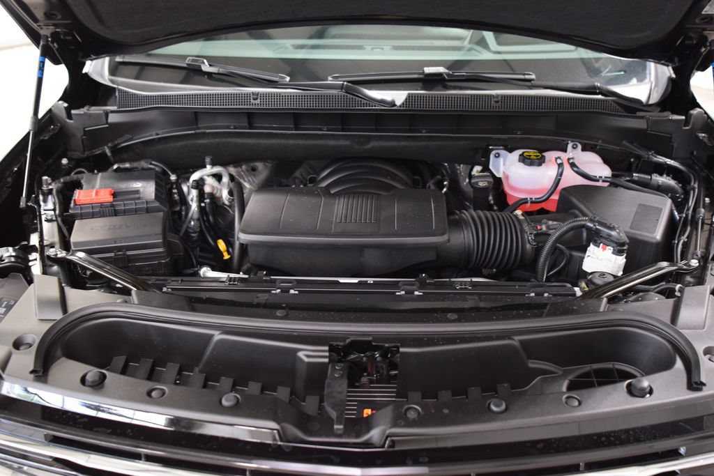 New 2026 Chevrolet Suburban Premier AWD/4WD image 31