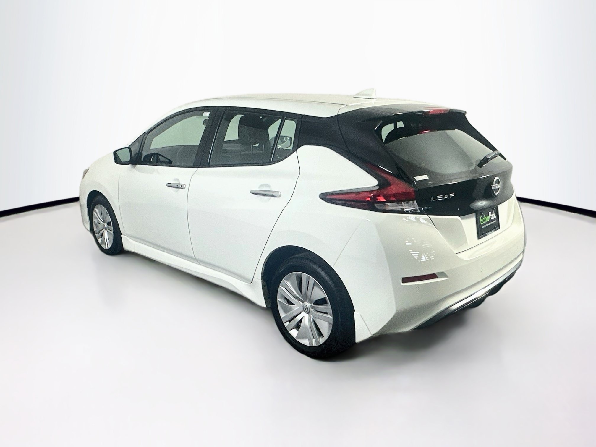 Used 2024 Nissan Leaf S FWD image 5
