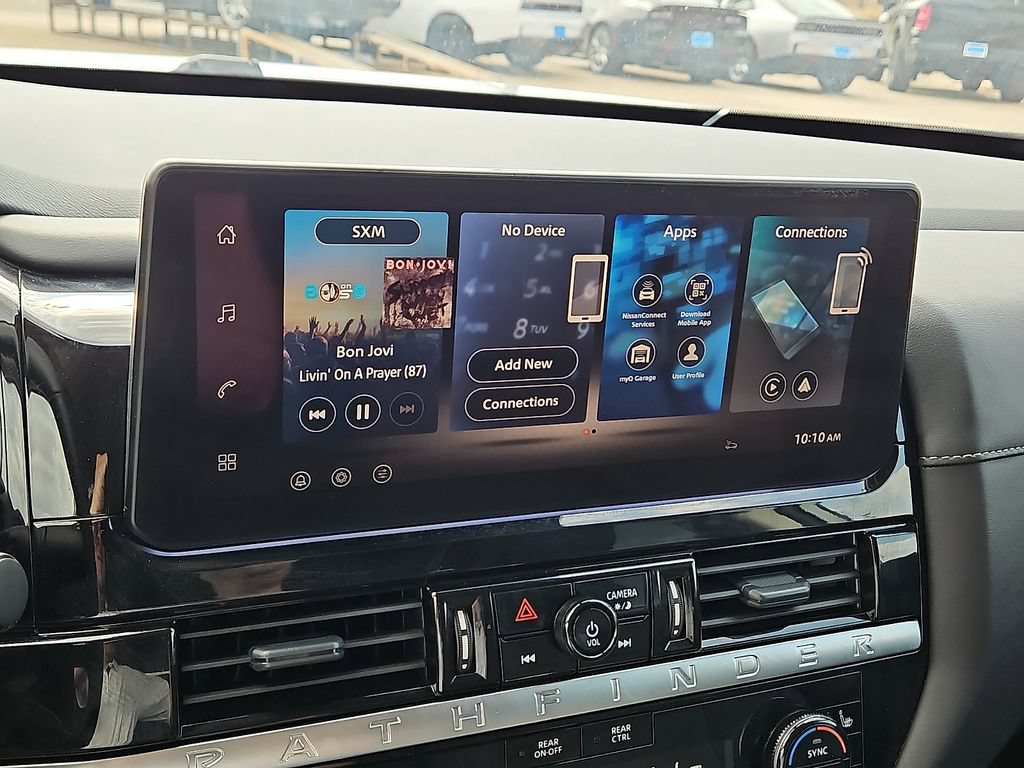 Used 2026 Nissan Pathfinder SV FWD image 19