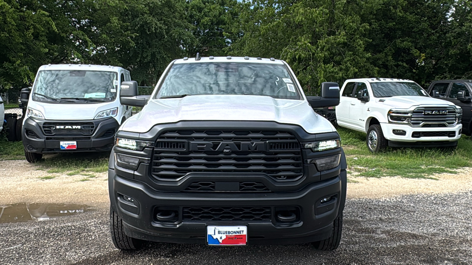 New 2026 RAM 5500 Tradesman AWD/4WD image 2