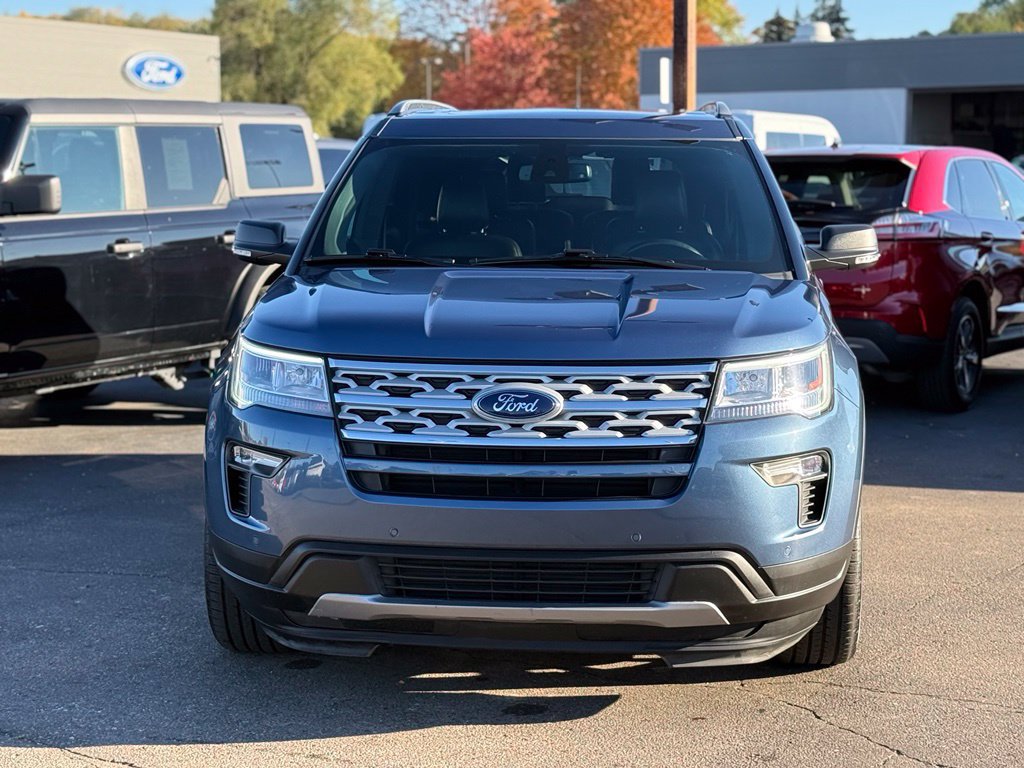 Used 2019 Ford Explorer XLT w/ Equipment Group 202A AWD/4WD image 35