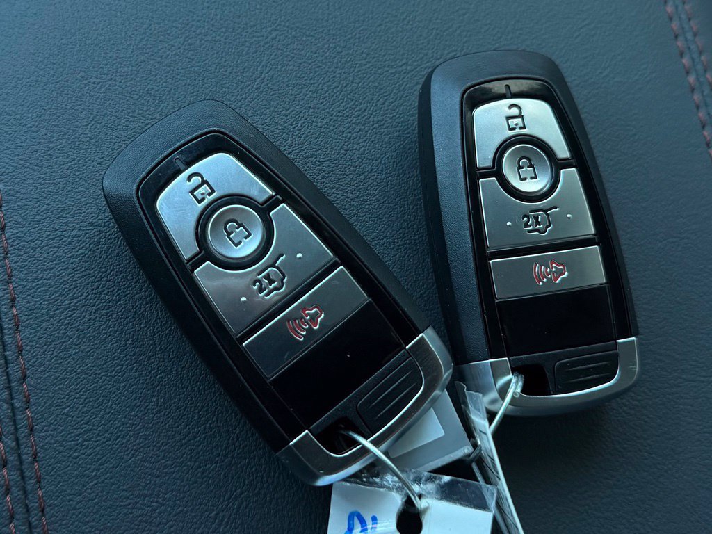New 2026 Ford Explorer Active RWD image 26