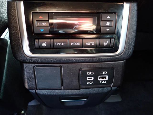 Certified 2023 Subaru Ascent Limited AWD/4WD image 11