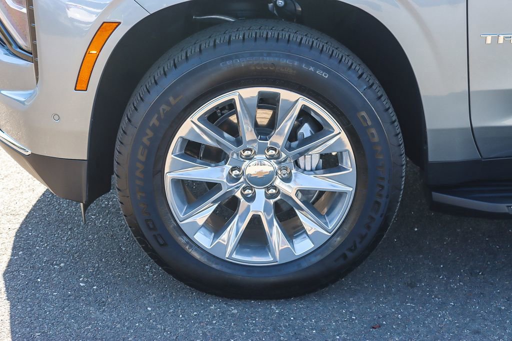 Used 2025 Chevrolet Tahoe Premier image 9