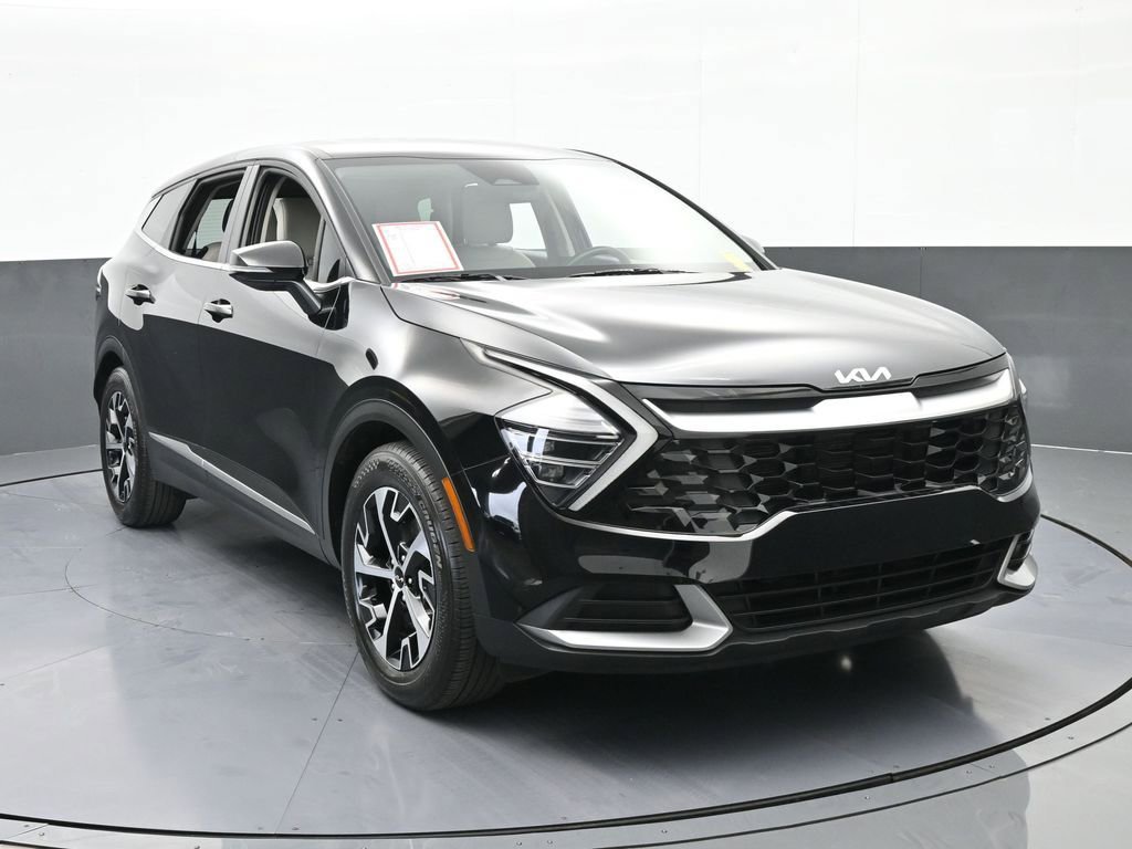 Used 2024 Kia Sportage EX image 9
