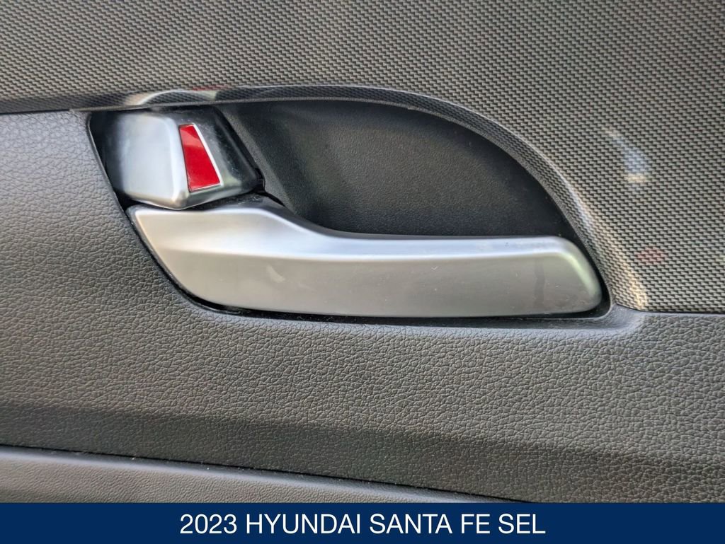 Certified 2023 Hyundai Santa Fe SEL image 13