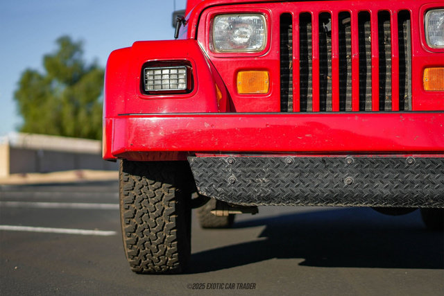 Used 1991 Jeep Wrangler Renegade AWD/4WD image 95