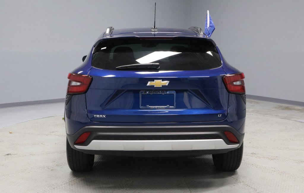 Used 2024 Chevrolet Trax LT image 9