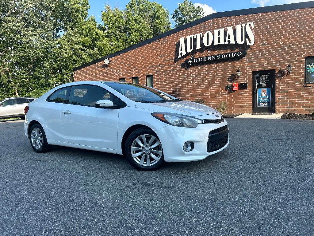 Used 2015 Kia Forte Koup EX FWD image 22