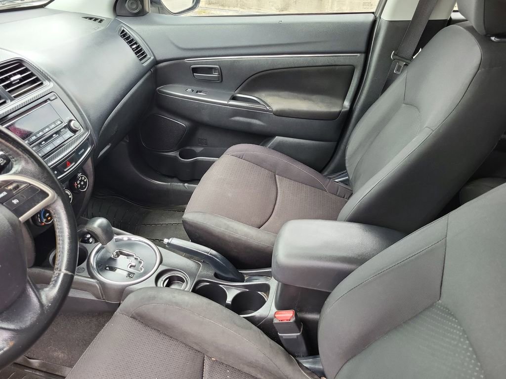Used 2015 Mitsubishi Outlander Sport ES image 21