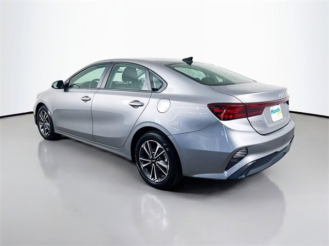 Used 2023 Kia Forte LXS image 7