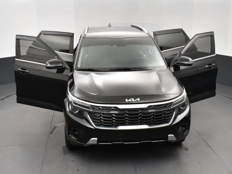 Used 2024 Kia Seltos S FWD image 10