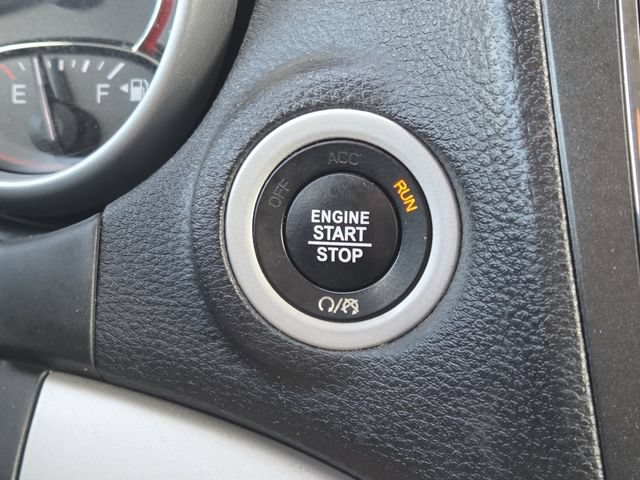Used 2019 Dodge Journey SE w/ Blacktop Package FWD image 12