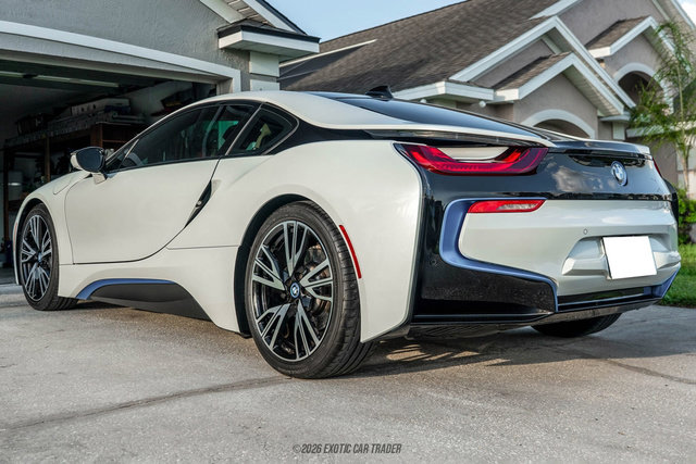 Used 2016 BMW i8 AWD/4WD image 6