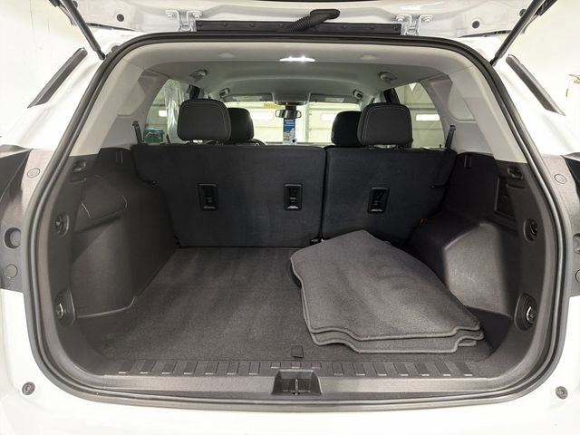 Certified 2024 GMC Terrain SLE image 15