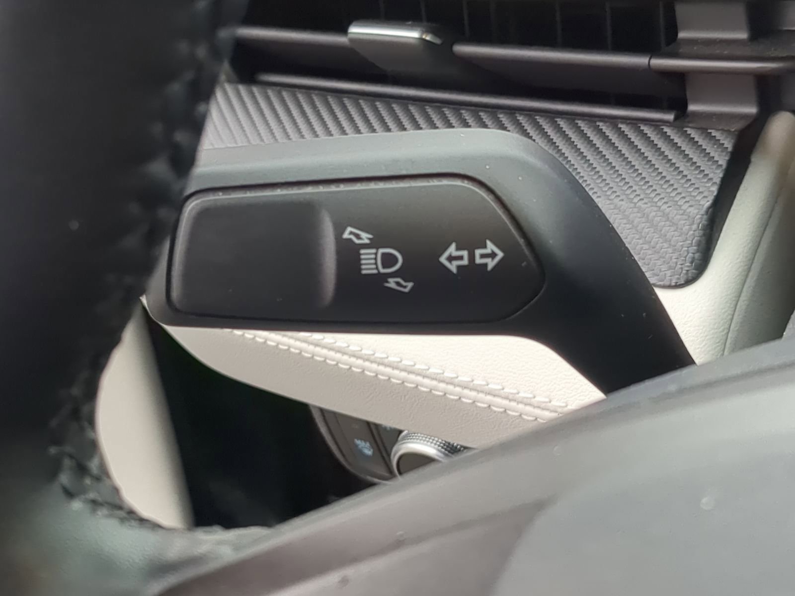 Used 2021 Ford Mustang Mach-E Premium image 30