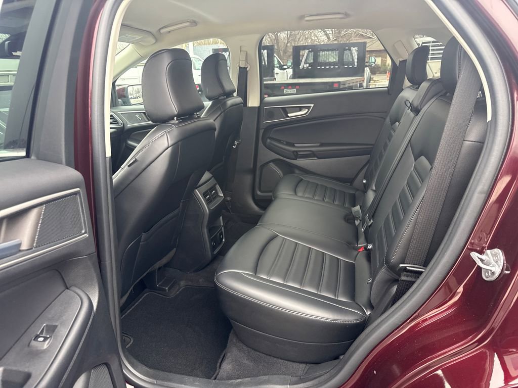 Used 2023 Ford Edge SEL w/ Convenience Package image 14