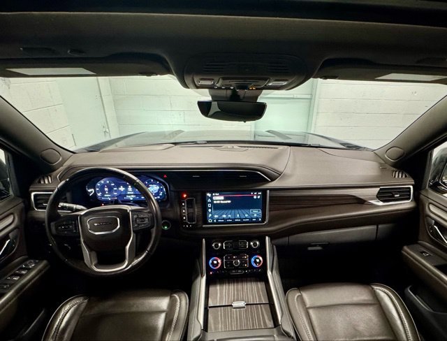 Used 2024 GMC Yukon Denali w/ Denali Reserve Package AWD/4WD image 19