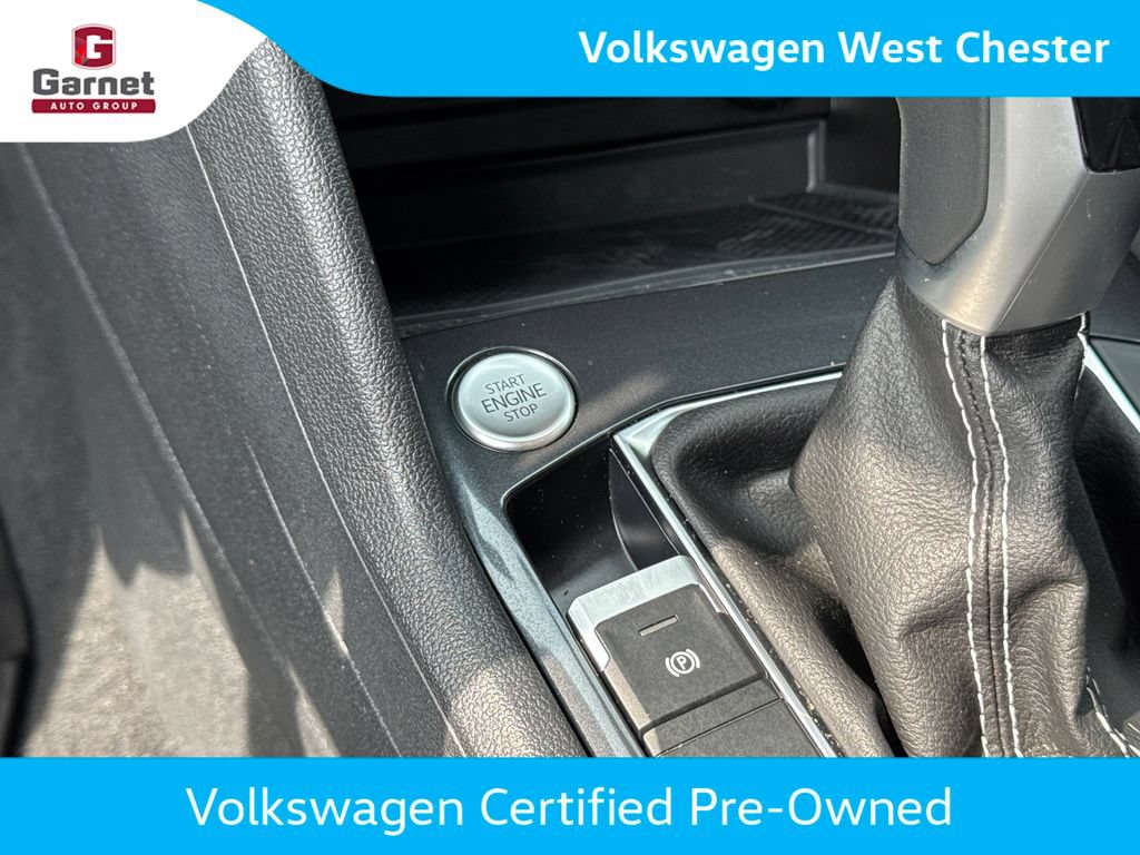 Certified 2023 Volkswagen Tiguan SE FWD image 18