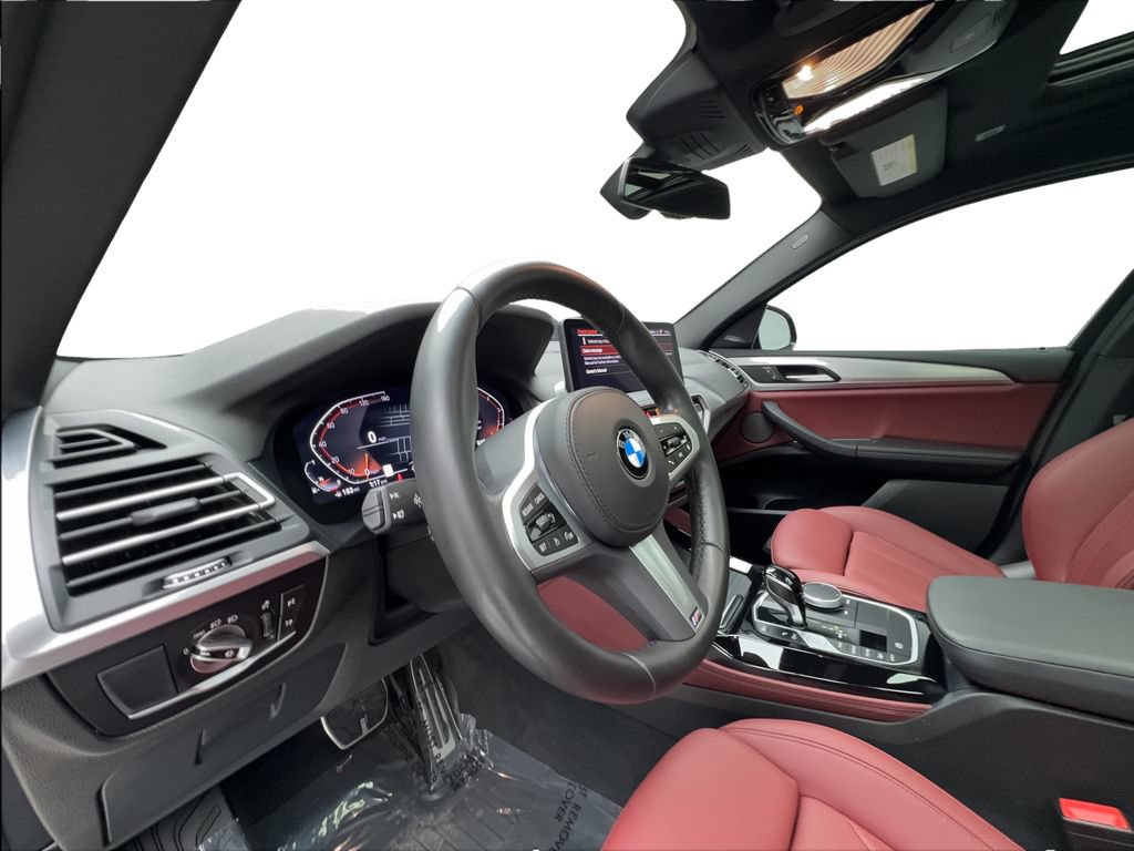 Used 2025 BMW X4 xDrive30i w/ M Sport Package AWD/4WD image 22