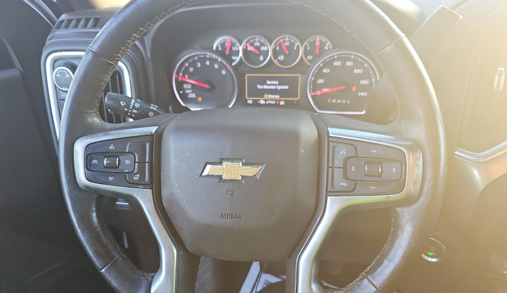 Used 2019 Chevrolet Silverado 1500 LT w/ All-Star Edition AWD/4WD image 12