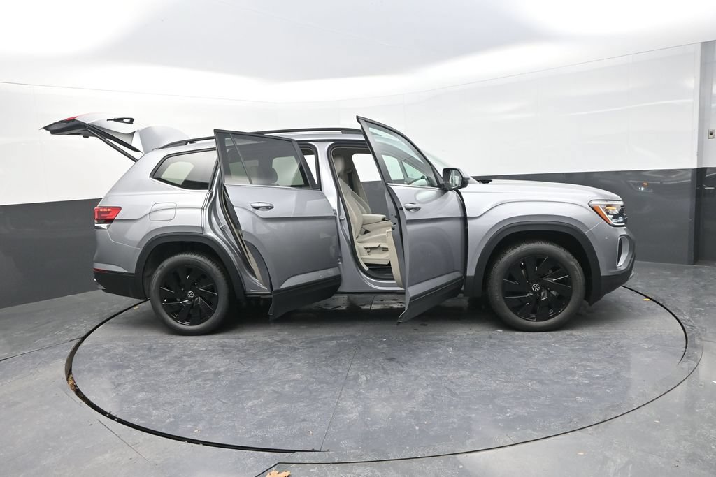 New 2026 Volkswagen Atlas SE AWD/4WD image 36