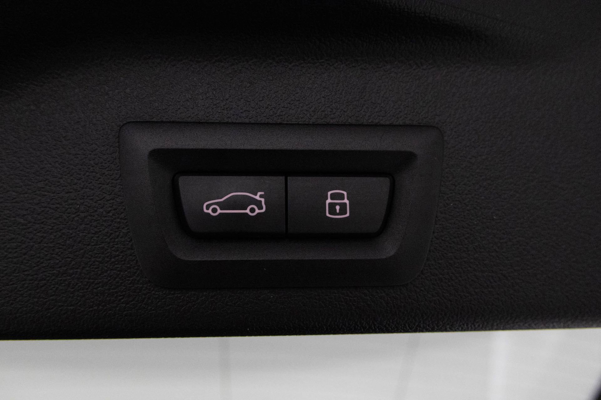 Used 2024 BMW X5 xDrive40i image 39