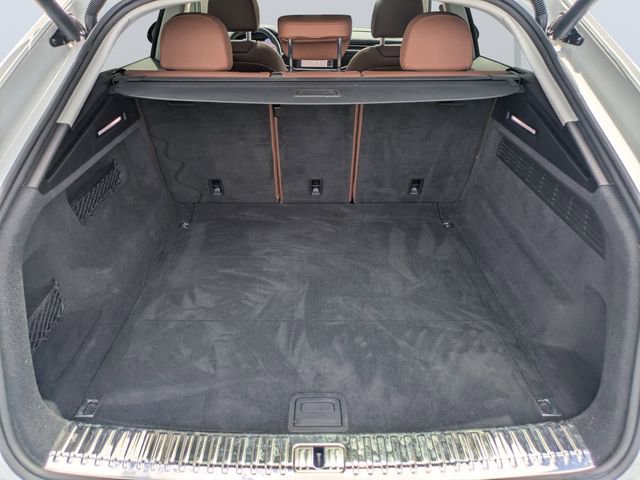 Used 2020 Audi Q8 Premium Plus w/ Premium Plus Package AWD/4WD image 12