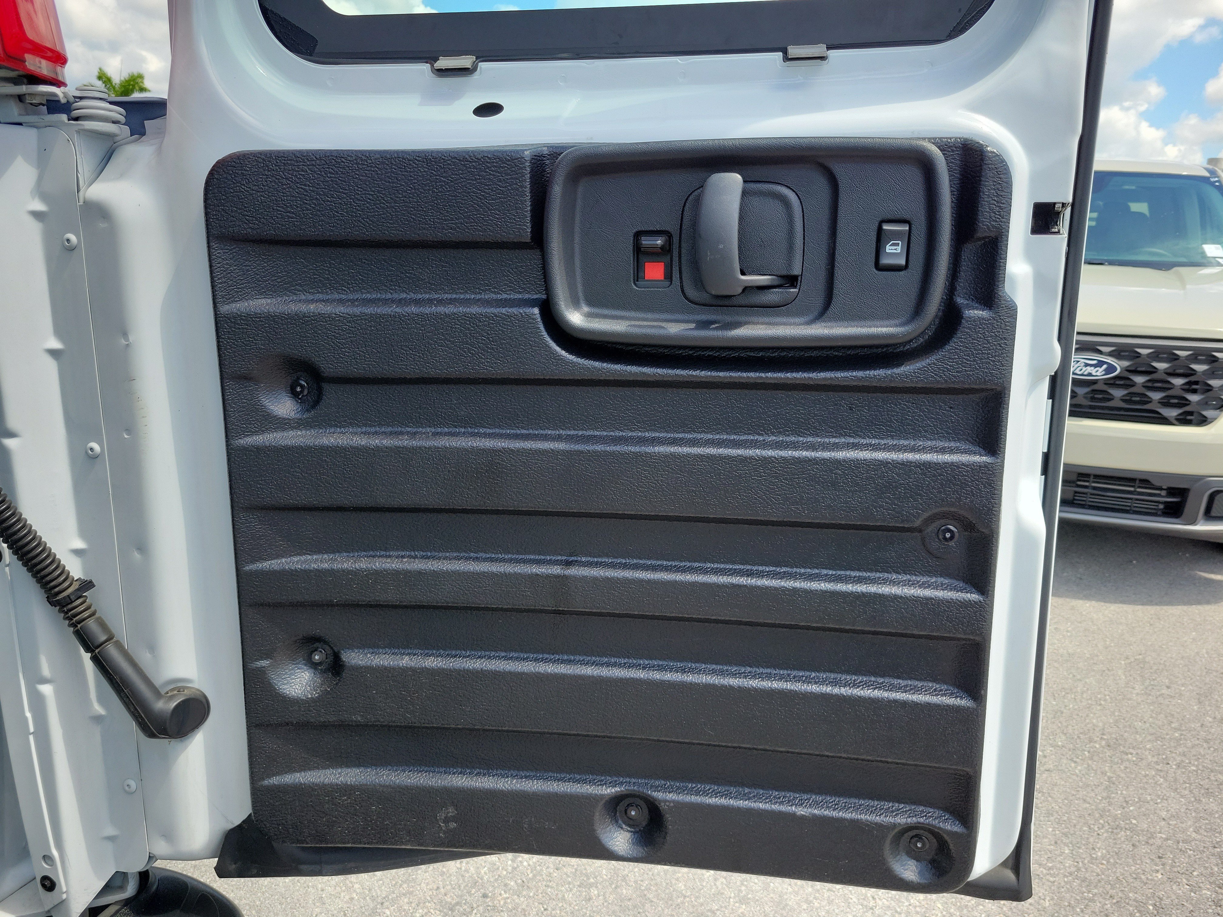 Used 2024 GMC Savana 2500 w/ Driver Convenience Package RWD image 15