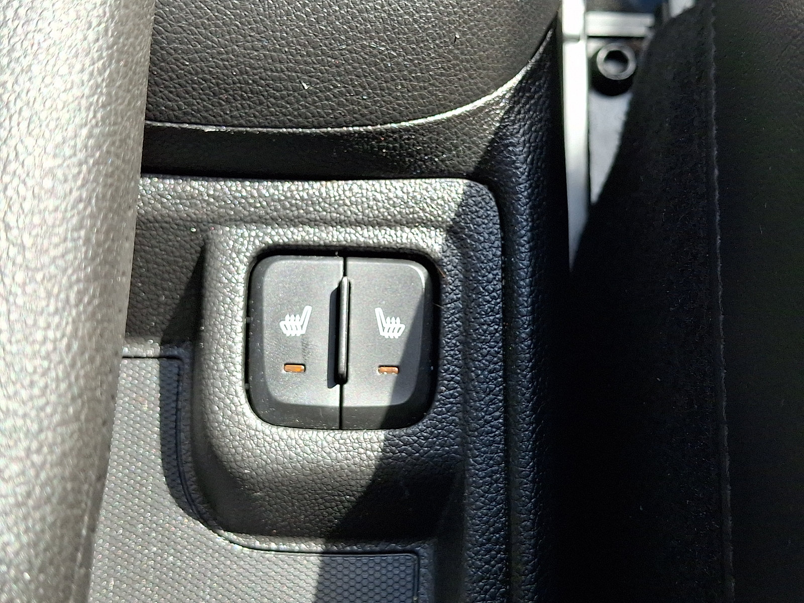 Used 2022 Chevrolet Spark ACTIV FWD image 25