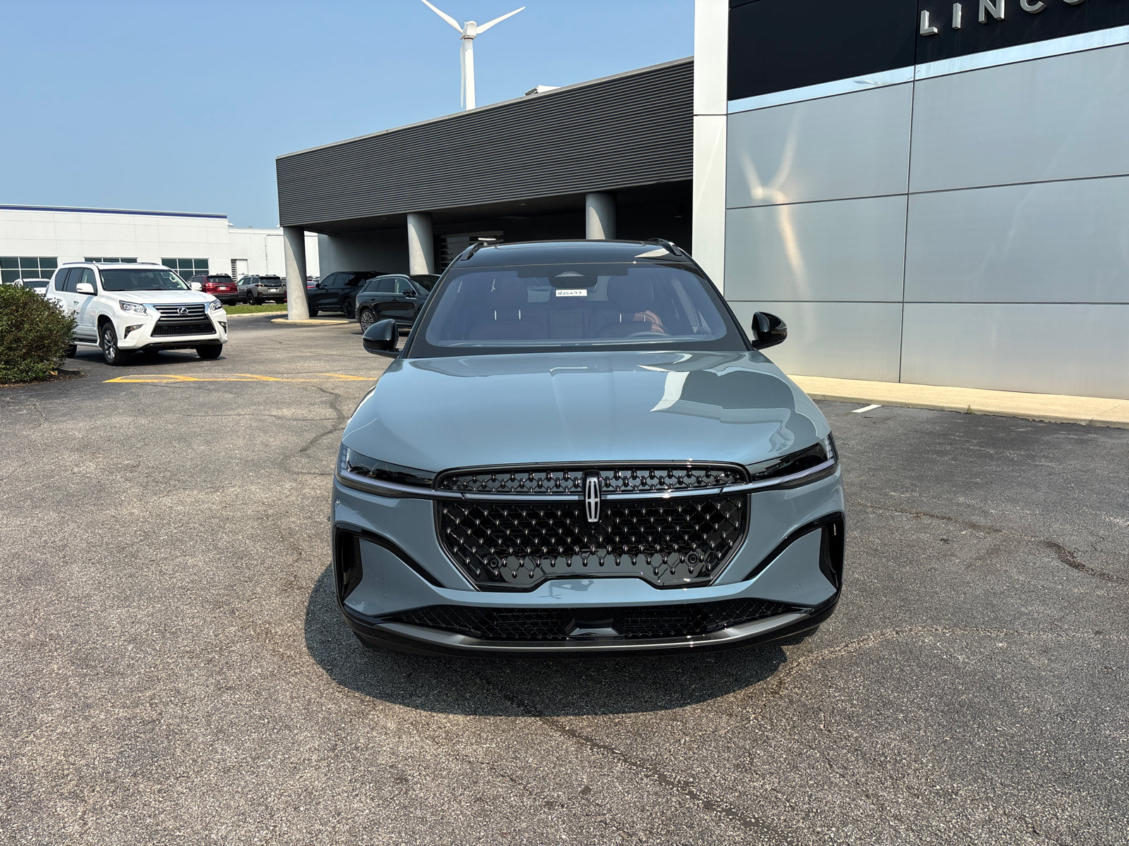 New 2026 Lincoln Nautilus Reserve w/ Jet Appearance Package AWD/4WD image 2