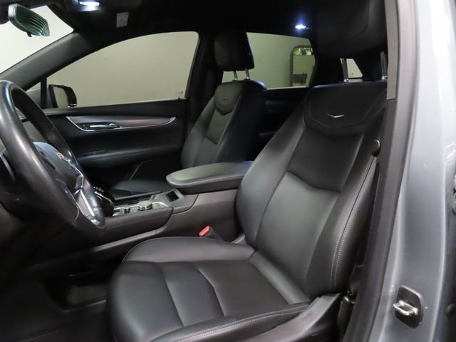 Used 2023 Cadillac XT5 Luxury image 20