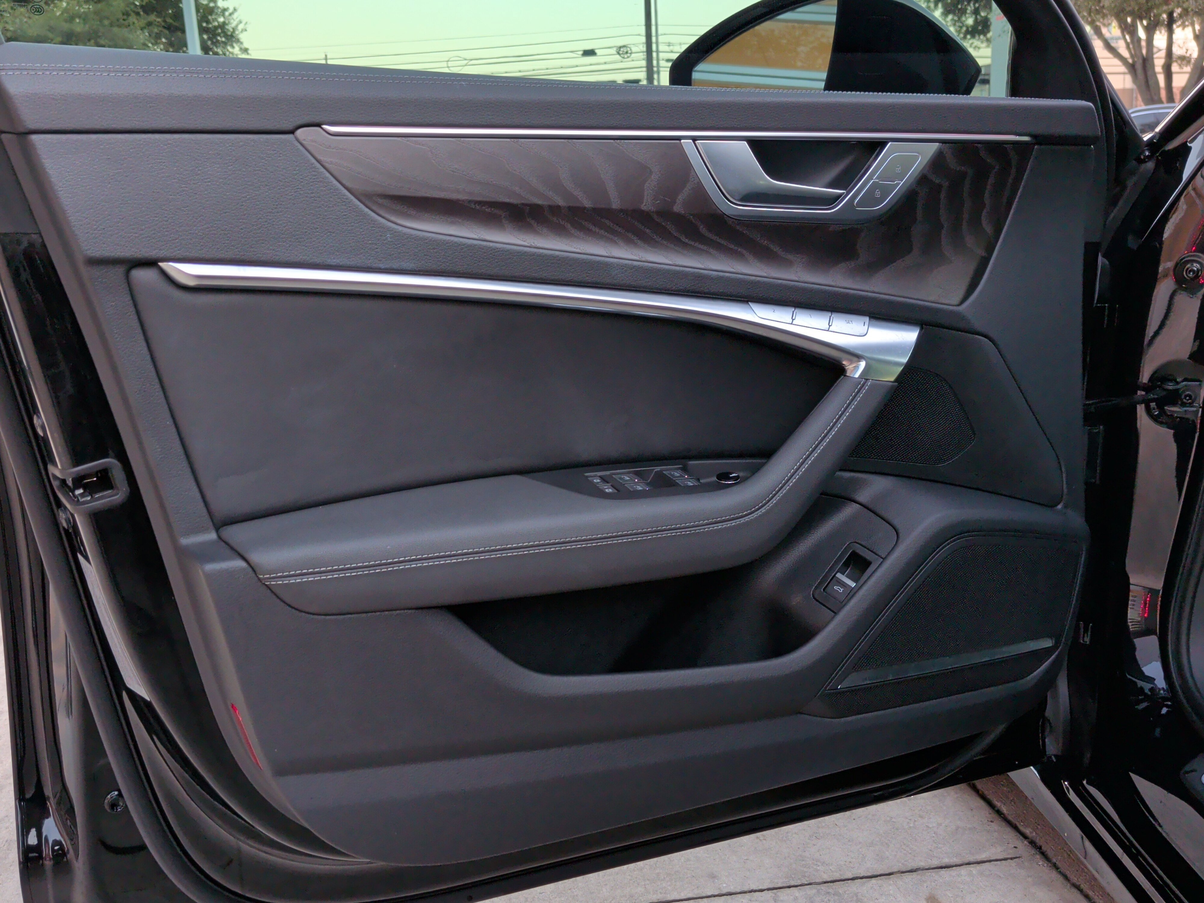 Used 2023 Audi A6 Premium Plus w/ Premium Plus Package image 14