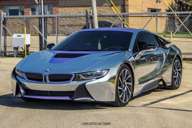 Used 2016 BMW i8 image 14