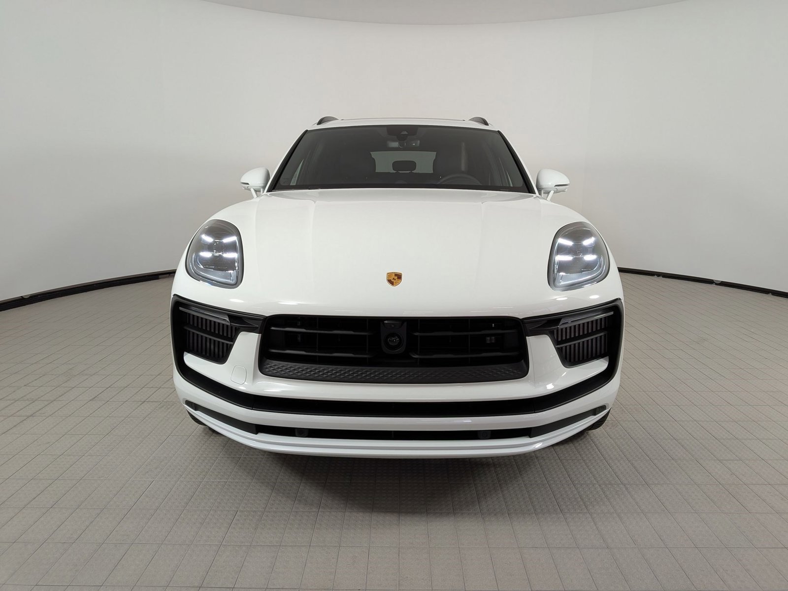 New 2026 Porsche Macan S AWD/4WD image 6