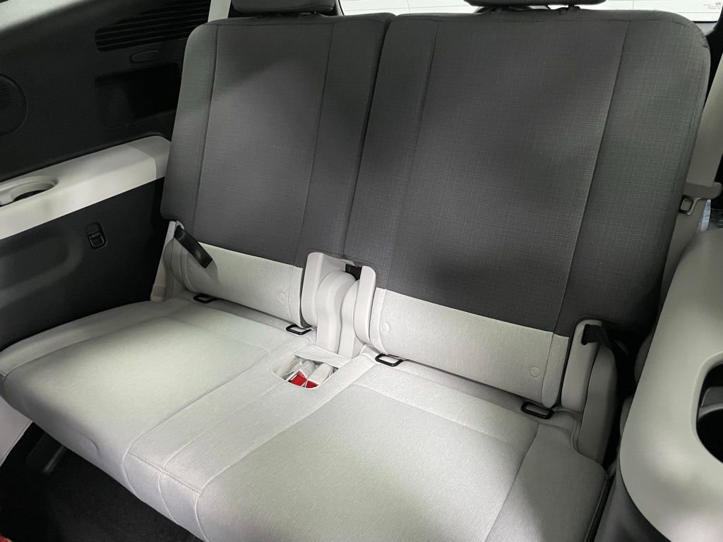 New 2026 Hyundai Ioniq 9 SE image 21