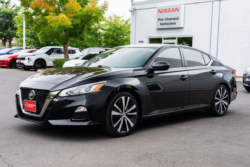 Used 2020 Nissan Altima 2.5 SR FWD image 3