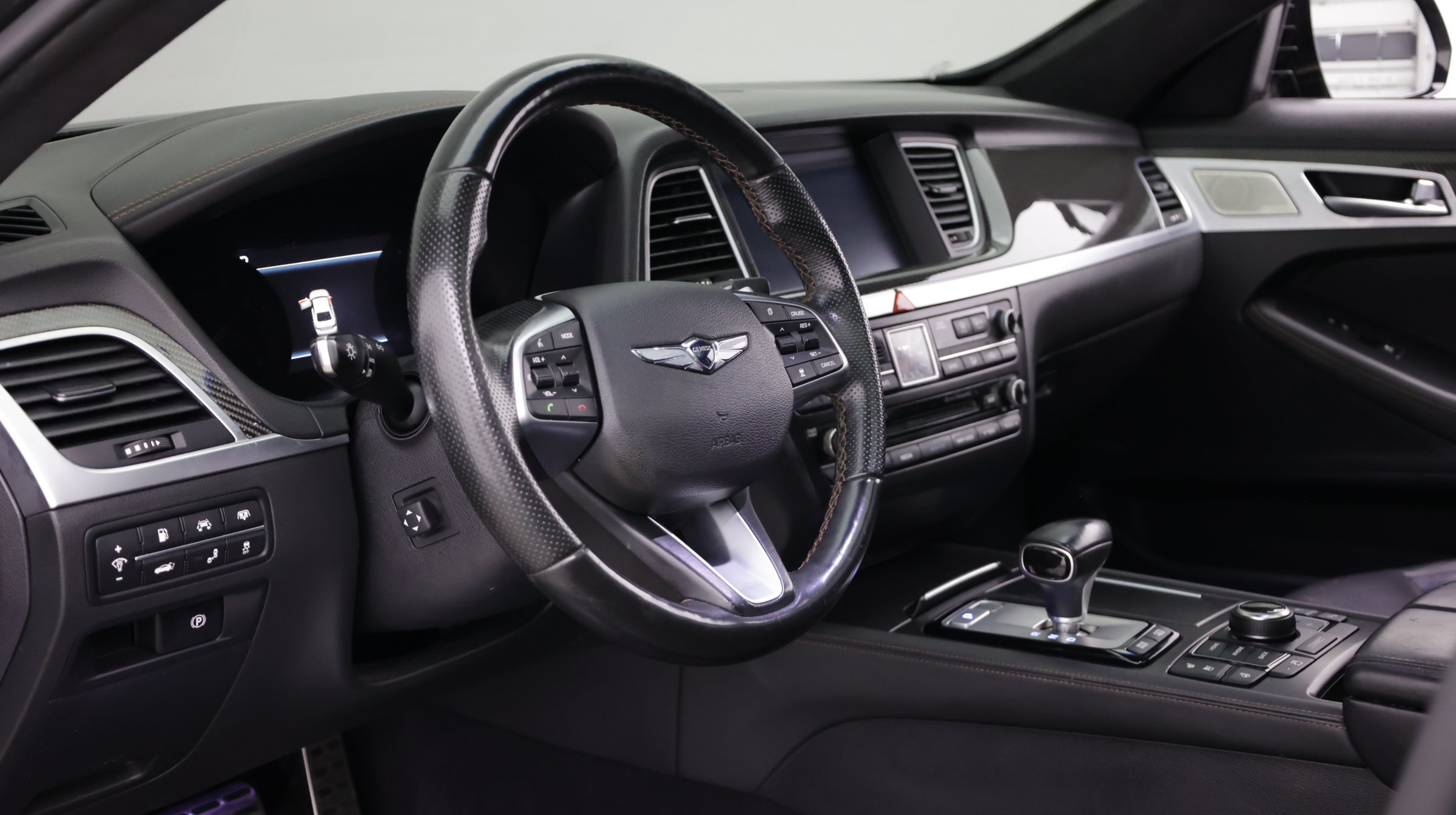 Used 2019 Genesis G80 3.3T Sport RWD image 18