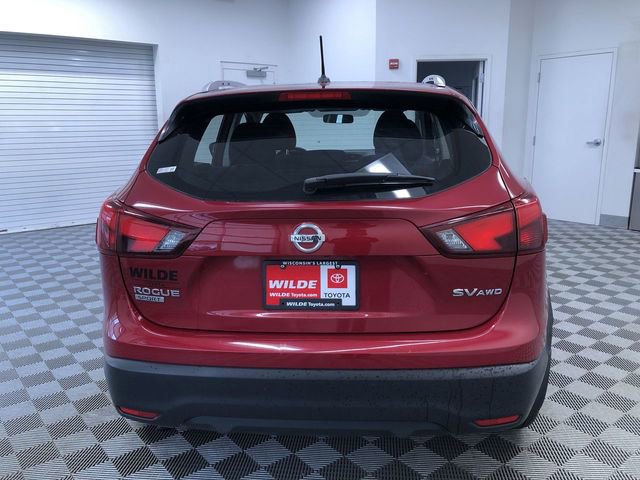 Used 2017 Nissan Rogue Sport SV w/ SV Premium Package AWD/4WD image 6