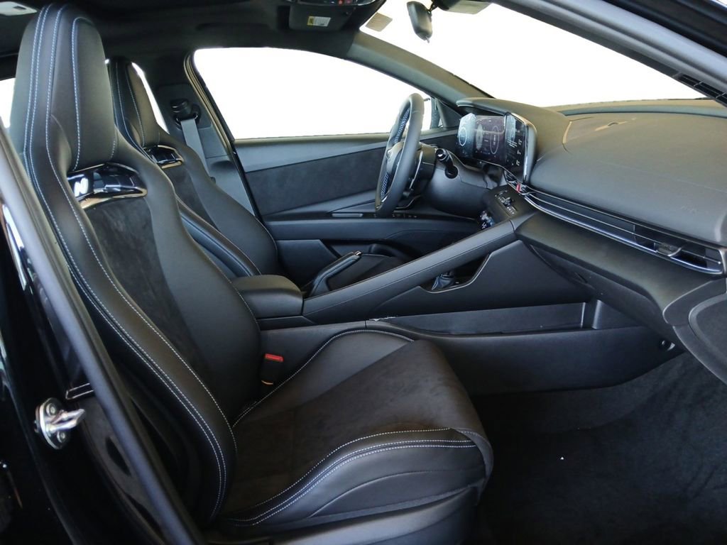 New 2026 Hyundai Elantra N FWD image 15